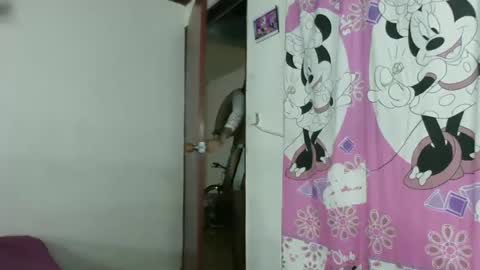 Mia online show from 01-13-25, 12:09