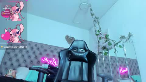 Naomi online show from 12-01-25, 11:15