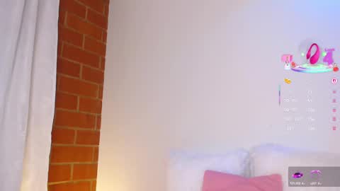 Guys the page has lately failed. If you see me disconnected thats why.   online show from 03-05-25, 11:05