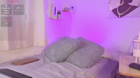 Snapshot of naomicardenas chatting on 03-02-26, 08:26 Noemi online show from 03-02-26, 08:26