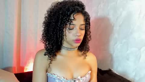 Snapshot of naomidawsonn chatting on 03-04-25, 09:32 naomidawson online show from 03-04-25, 09:32