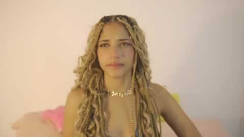 naomidawson online show from 04-07-26, 01:39