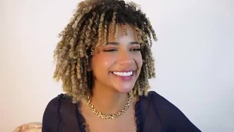 naomidawson online show from 07-21-26, 01:19