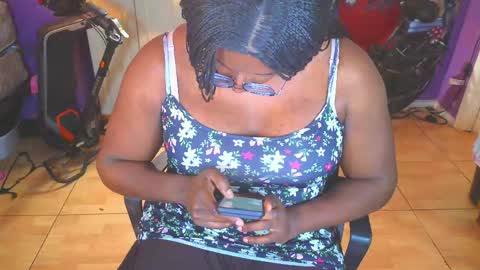 Snapshot of naomifux chatting on 06-07-26, 09:51 Naomi online show from 06-07-26, 09:51