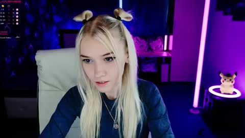 Snapshot of naomihita chatting on 11-04-25, 12:04 naomihita online show from 11-04-25, 12:04