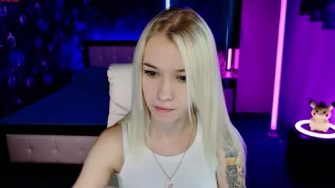 Snapshot of naomihita chatting on 11-22-25, 10:14 naomihita online show from 11-22-25, 10:14