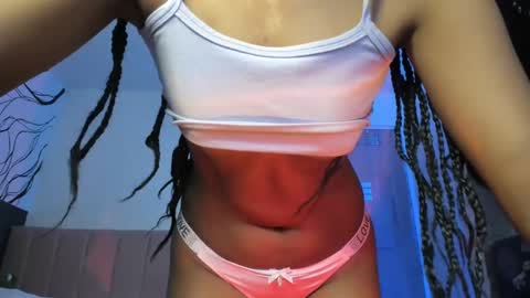 Naomii online show from 02-28-25, 07:15