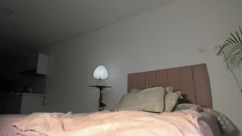 Naomii online show from 03-24-26, 12:48