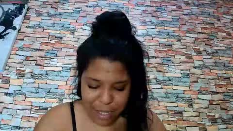 Naomi Campbel online show from 04-21-26, 09:28