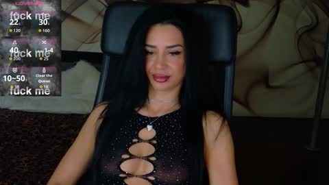 Snapshot of naomiscarlett chatting on 10-18-25, 05:21 NaomiScarlett online show from 10-18-25, 05:21