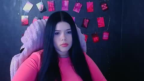 Snapshot of naomivibes chatting on 11-06-25, 06:42 Naomi online show from 11-06-25, 06:42