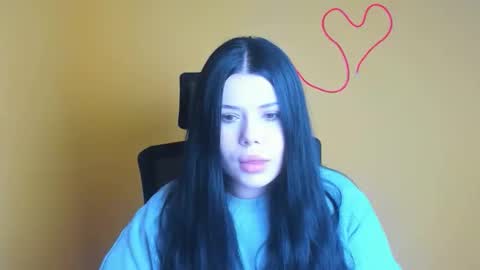 Snapshot of naomivibes chatting on 11-08-25, 12:38 Naomi online show from 11-08-25, 12:38