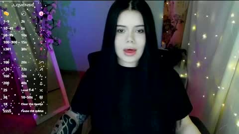 Snapshot of naomivibes chatting on 05-02-26, 06:29 Naomi online show from 05-02-26, 06:29