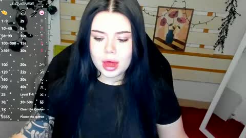 Snapshot of naomivibes chatting on 05-06-26, 07:13 Naomi online show from 05-06-26, 07:13