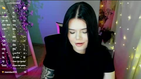 Snapshot of naomivibes chatting on 05-09-26, 06:40 Naomi online show from 05-09-26, 06:40