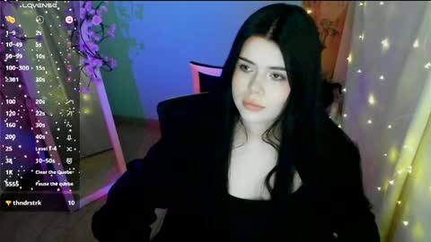 Snapshot of naomivibes chatting on 05-16-26, 06:32 Naomi online show from 05-16-26, 06:32