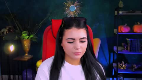 naomiwilsons online show from 11-04-25, 08:24