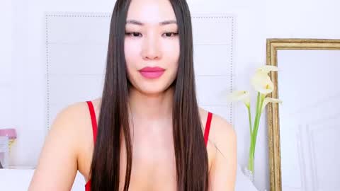 Naomi online show from 03-12-25, 05:57