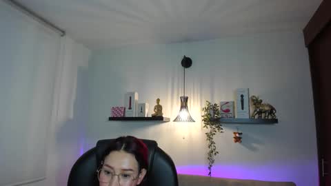 Naomy Stanley online show from 05-27-26, 01:57