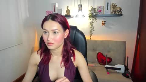 Snapshot of naomy_stanley_ chatting on 05-26-26, 02:07 naomy_stanley_ online show from 05-26-26, 02:07