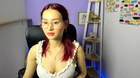 Snapshot of naomy_stanley_ chatting on 07-07-26, 03:20 naomy_stanley_ online show from 07-07-26, 03:20