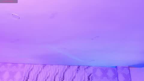 Naomy  online show from 11-18-25, 03:23