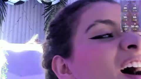 Naomy  online show from 07-11-26, 03:20