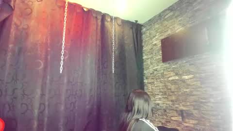 Snapshot of naomyangel chatting on 10-20-25, 11:32 naomy online show from 10-20-25, 11:32
