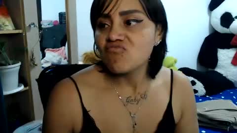 Snapshot of naomylux1 chatting on 07-03-26, 12:28 naomylux1 online show from 07-03-26, 12:28