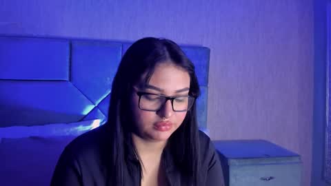 Naomy online show from 03-13-26, 08:37