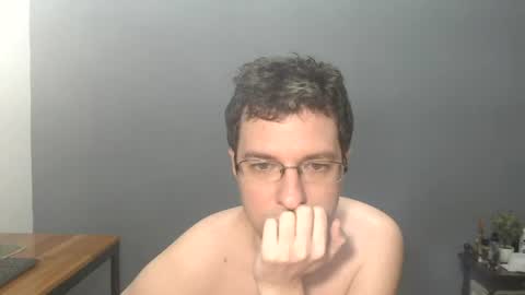 Snapshot of nappadel85 chatting on 07-08-26, 01:10 nappadel85 online show from 07-08-26, 01:10