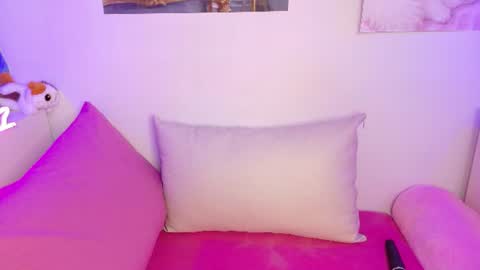 Snapshot of nara_pink chatting on 07-14-26, 08:03 nara_pink online show from 07-14-26, 08:03