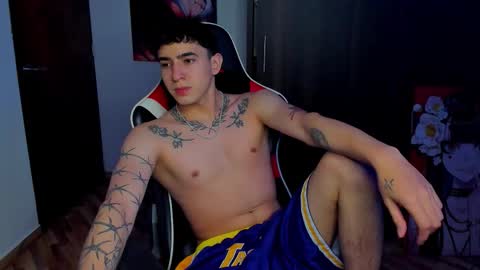 Snapshot of naranjo_seb chatting on 12-04-25, 10:46 sebastian online show from 12-04-25, 10:46