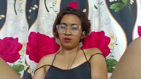 Snapshot of narindra884634 chatting on 03-08-26, 05:28 narindra884634 online show from 03-08-26, 05:28