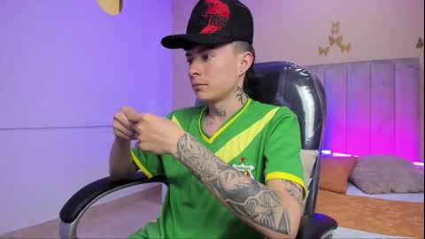 Nascary Fox online show from 02-05-26, 08:02