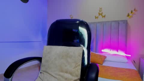 Nascary Fox online show from 02-23-26, 10:29