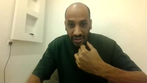 Snapshot of naslikme chatting on 04-08-26, 10:10 nas online show from 04-08-26, 10:10