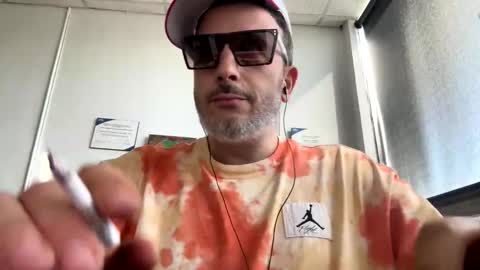 Snapshot of nassobout chatting on 05-18-26, 08:47 nassobout online show from 05-18-26, 08:47
