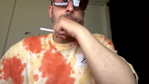 Snapshot of nassobout chatting on 05-19-26, 01:56 nassobout online show from 05-19-26, 01:56