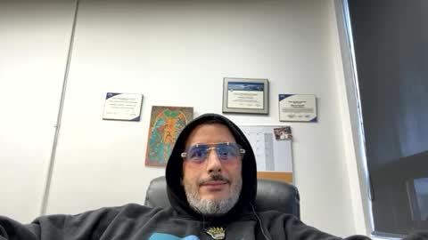 Snapshot of nassobout chatting on 05-29-26, 11:14 nassobout online show from 05-29-26, 11:14