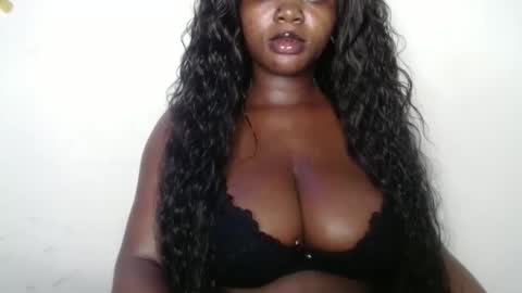 Amanda online show from 11-23-25, 03:56