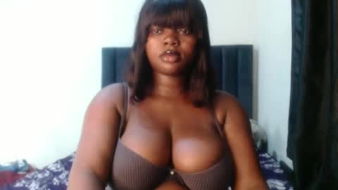 Amanda online show from 12-21-25, 08:05