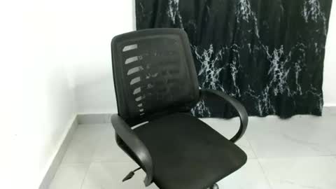 Snapshot of nasty_creamypussyy chatting on 03-29-26, 07:47 Mila online show from 03-29-26, 07:47