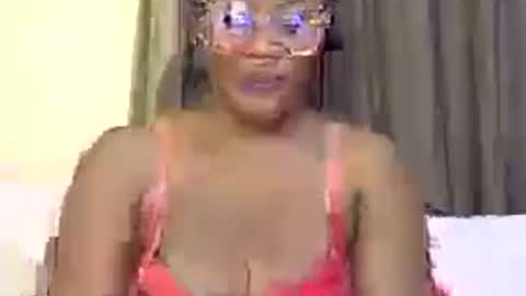 Snapshot of nasty_pretty_fibby chatting on 08-01-26, 01:32 Fibby online show from 08-01-26, 01:32