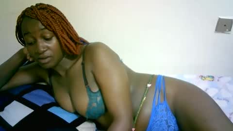 Snapshot of nastyafrika chatting on 04-28-26, 08:47 Marie online show from 04-28-26, 08:47
