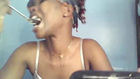 Snapshot of nastycake chatting on 09-23-25, 01:03 nastycake online show from 09-23-25, 01:03