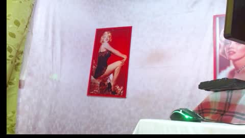 Snapshot of nat_ardient chatting on 10-16-25, 02:51 Nat ardent online show from 10-16-25, 02:51