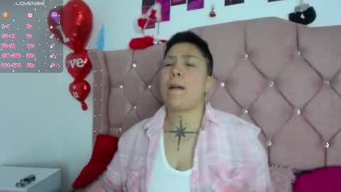 nat_evans8 online show from 05-30-26, 04:09