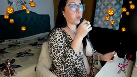Natalia online show from 10-12-25, 12:09