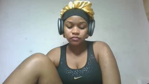 natachazz online show from 04-18-26, 07:29